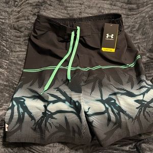 Men's Under Armour swim shorts size S